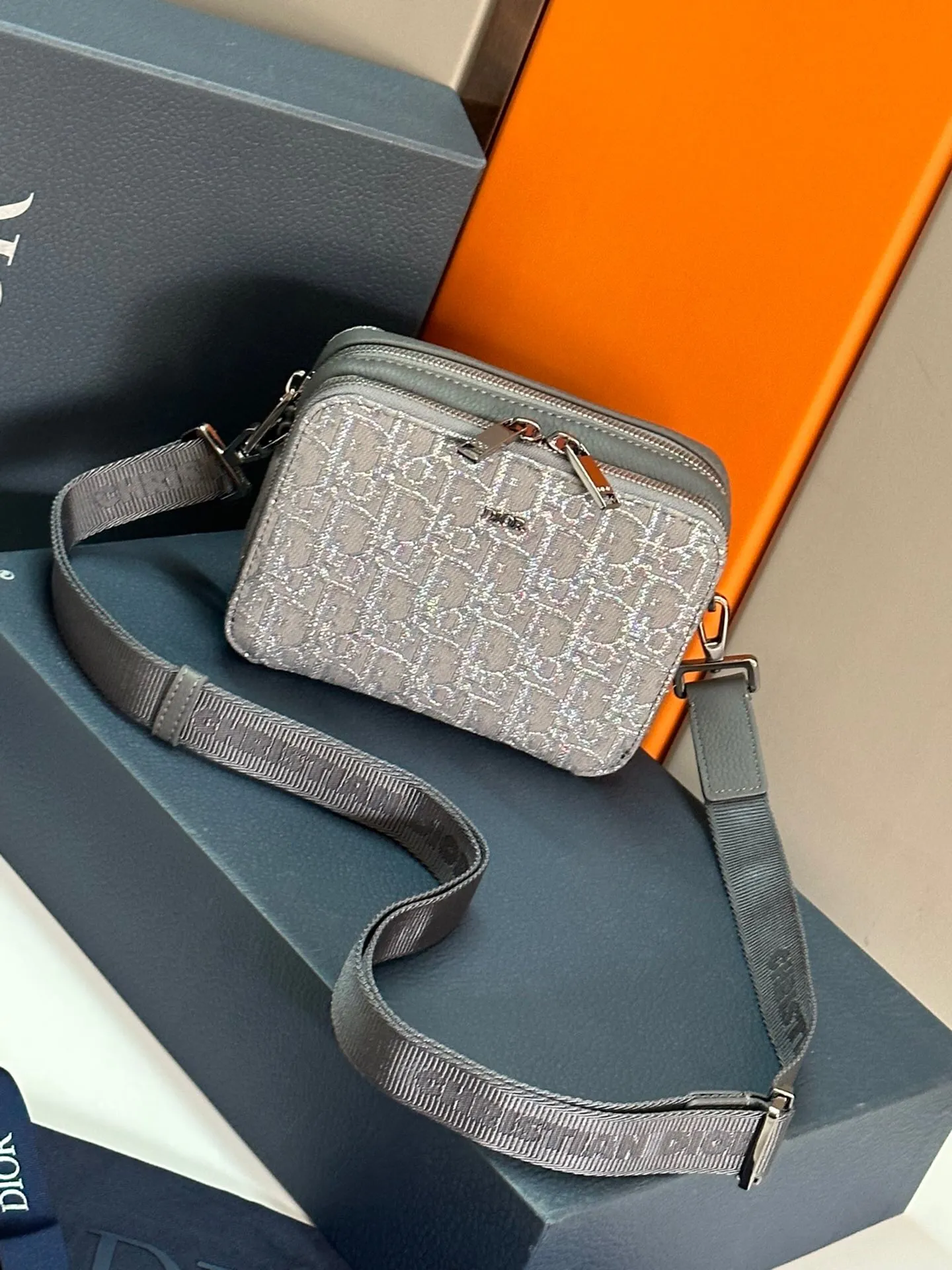 All categories 💚 Top version men’s bags 💚 DIOR 2025 official website new DIOR crossbody bag