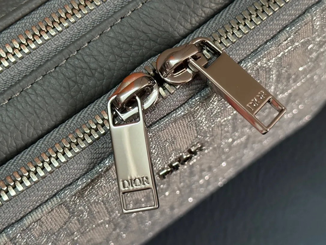 All categories 💚 Top version men’s bags 💚 DIOR 2025 official website new DIOR crossbody bag