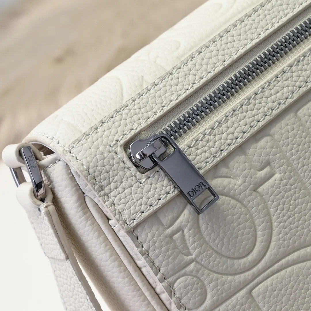 All categories 💚 Top version men’s bags 💚 DIOR 2025 official website new DIOR crossbody bag