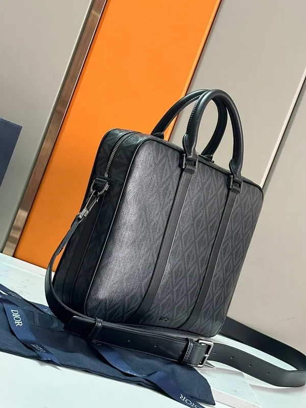 All categories 💚 Top version men’s bags 💚 DIOR 2025 official website new DIOR briefcase