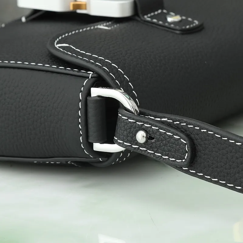 All categories 💚 Top version men’s bags 💚 DIOR 2025 official website new DIOR crossbody bag