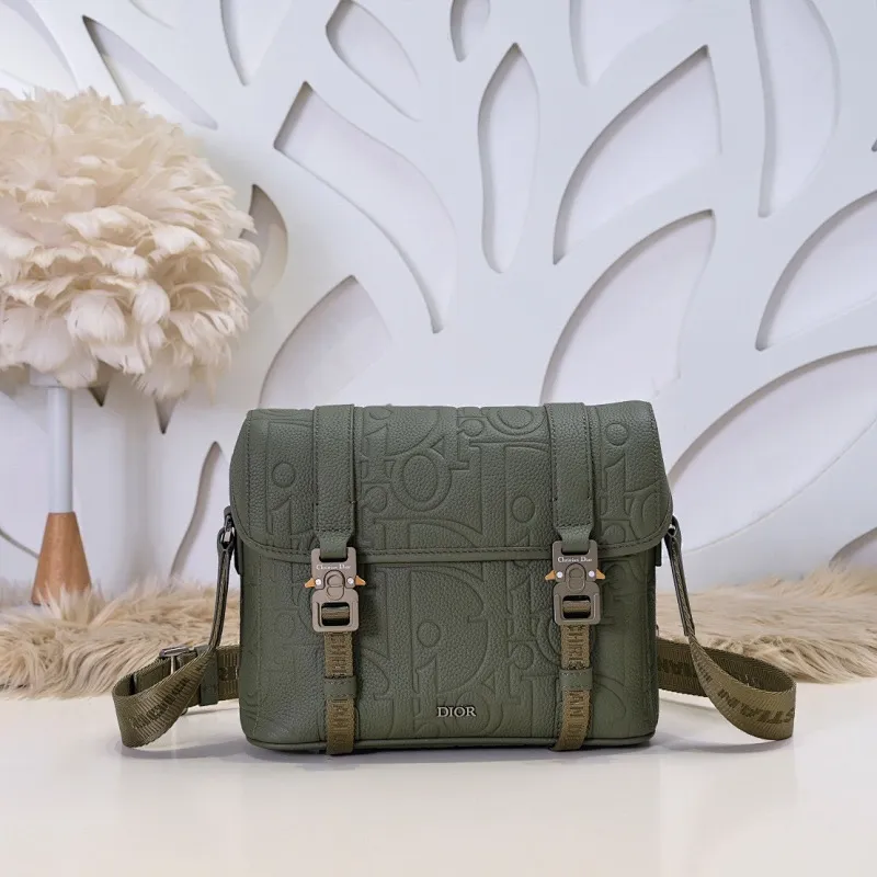 All categories 💚 Top version men’s bags 💚 DIOR 2025 official website new DIOR crossbody bag