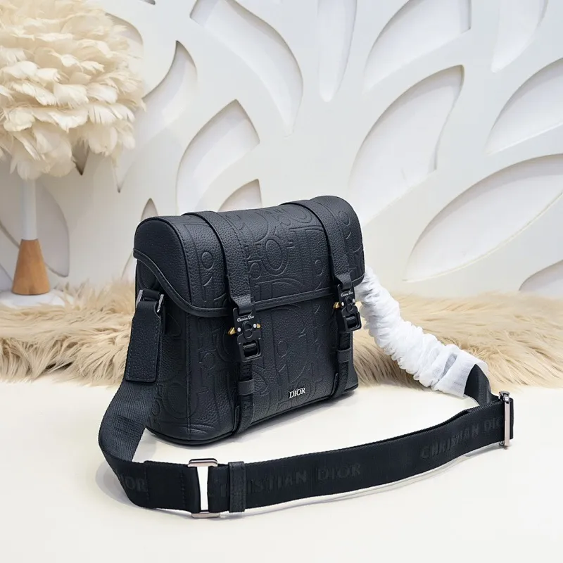 All categories 💚 Top version men’s bags 💚 DIOR 2025 official website new DIOR crossbody bag