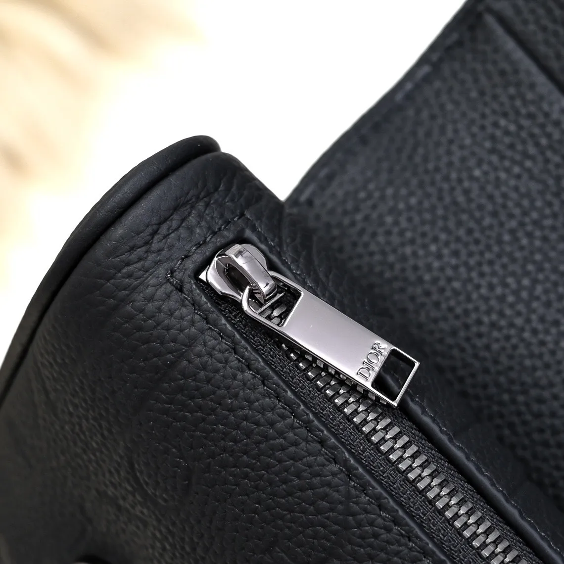 All categories 💚 Top version men’s bags 💚 DIOR 2025 official website new DIOR crossbody bag