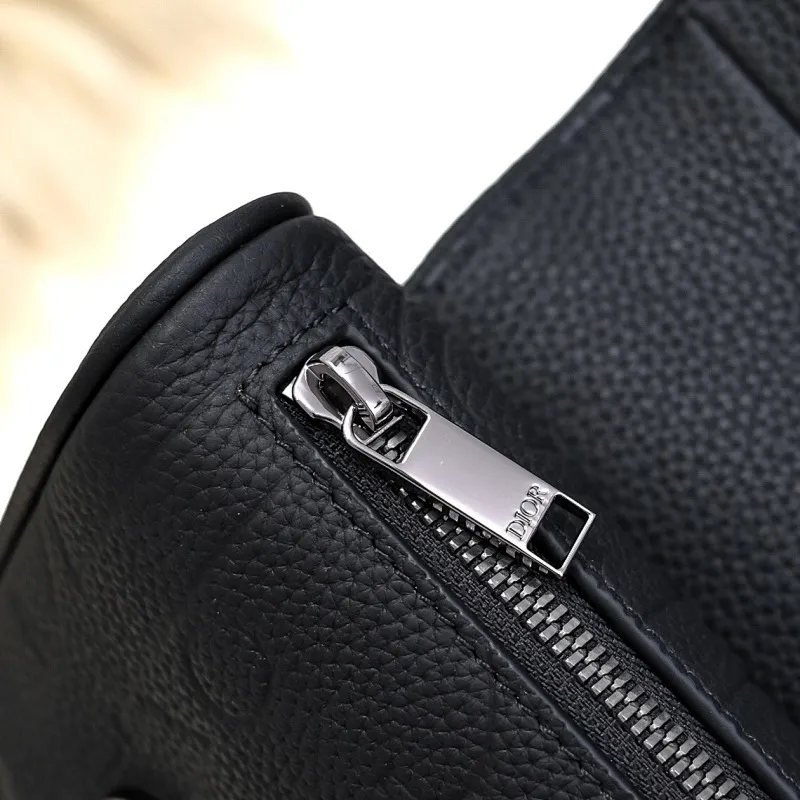 All categories 💚 Top version men’s bags 💚 DIOR 2025 official website new DIOR crossbody bag