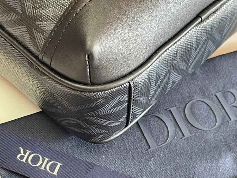 All categories 💚 Top version men’s bags 💚 DIOR 2025 official website new DIOR crossbody bag