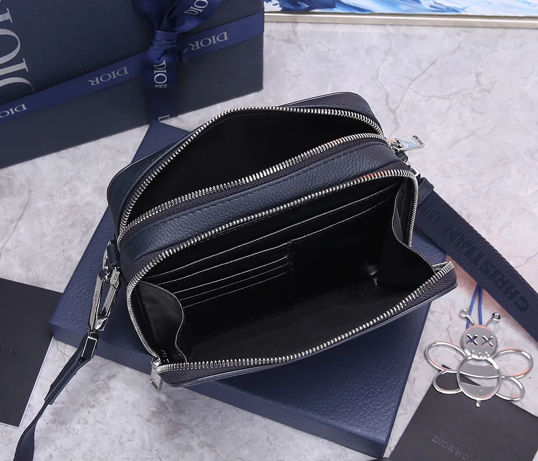 All categories 💚 Top version men’s bags 💚 DIOR 2025 official website new DIOR crossbody bag