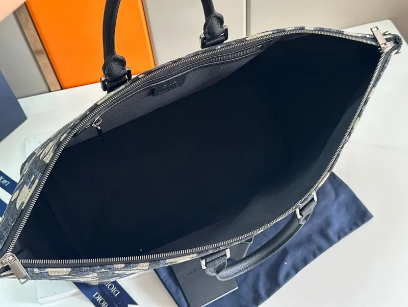All categories 💚 Top version men’s bags 💚 DIOR 2025 official website new DIOR handbag