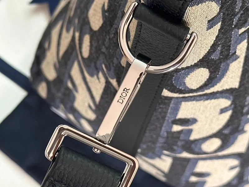 All categories 💚 Top version men’s bags 💚 DIOR 2025 official website new DIOR handbag
