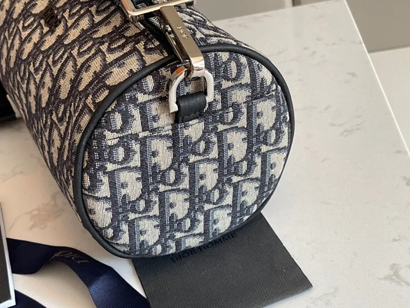 All categories 💚 Top version men’s bags 💚 DIOR 2025 official website new DIOR crossbody bag