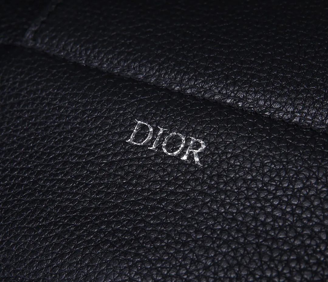 All categories 💚 Top version men’s bags 💚 DIOR 2025 official website new DIOR crossbody bag
