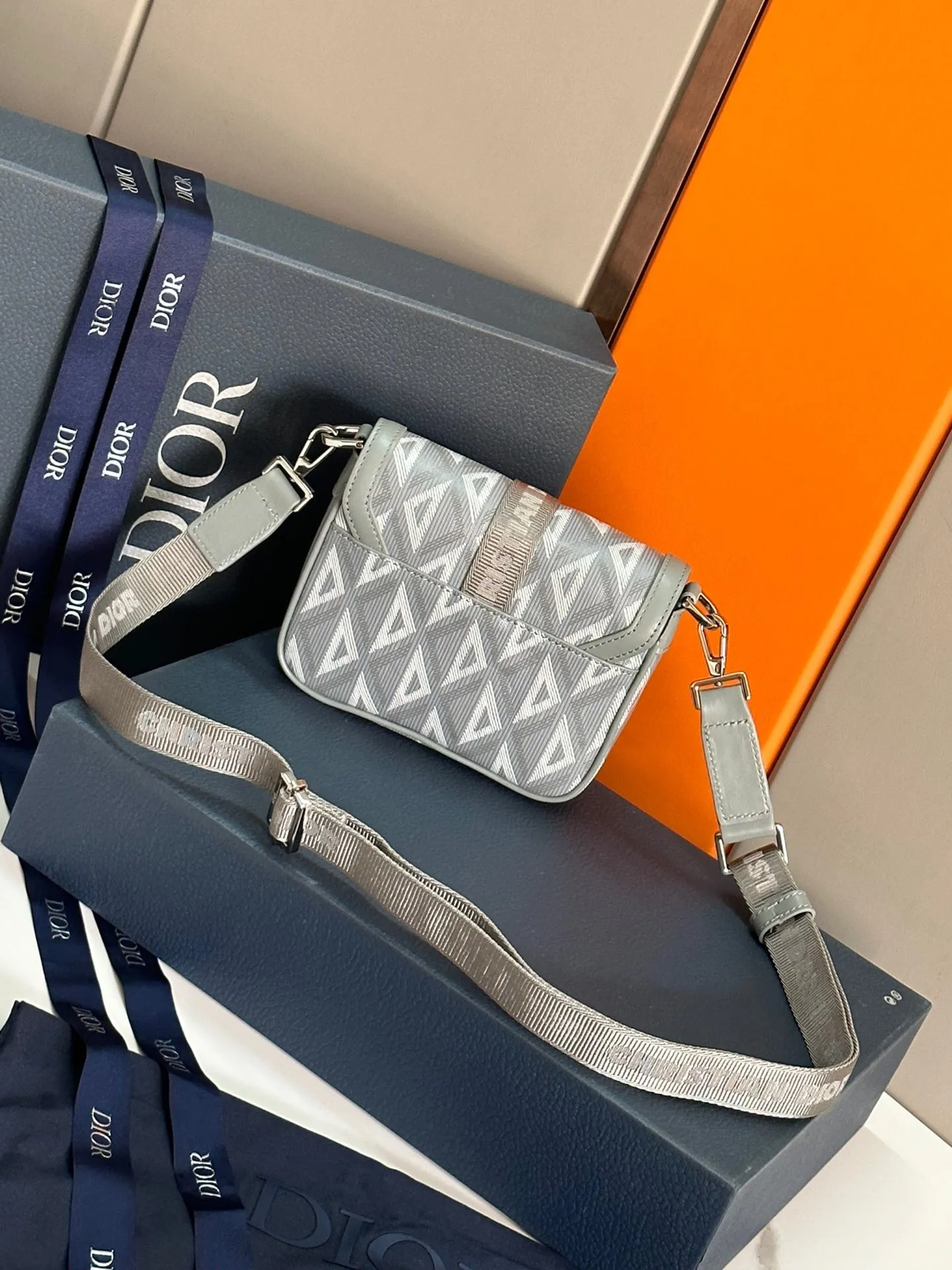 All categories 💚 Top version men’s bags 💚 DIOR 2025 official website new DIOR crossbody bag