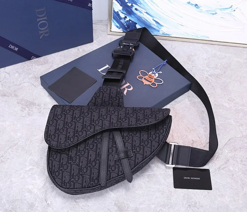 All categories 💚 Top version men’s bags 💚 DIOR 2025 official website new DIOR crossbody bag