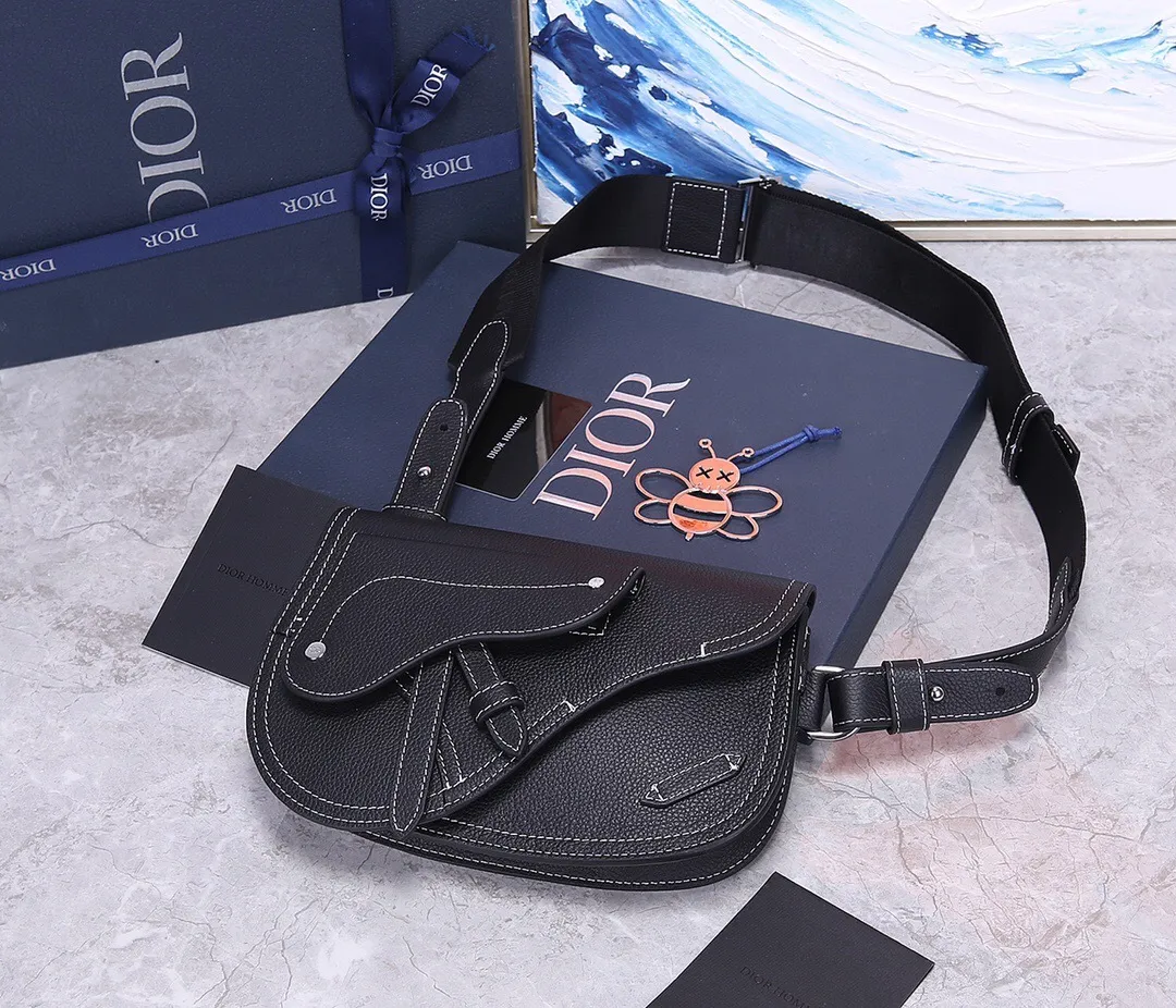 All categories 💚 Top version men’s bags 💚 DIOR 2025 official website new DIOR crossbody bag