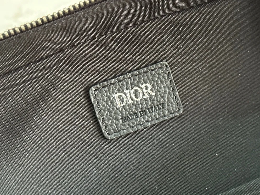 All categories 💚 Top version men’s bags 💚 DIOR 2025 official website new DIOR crossbody bag