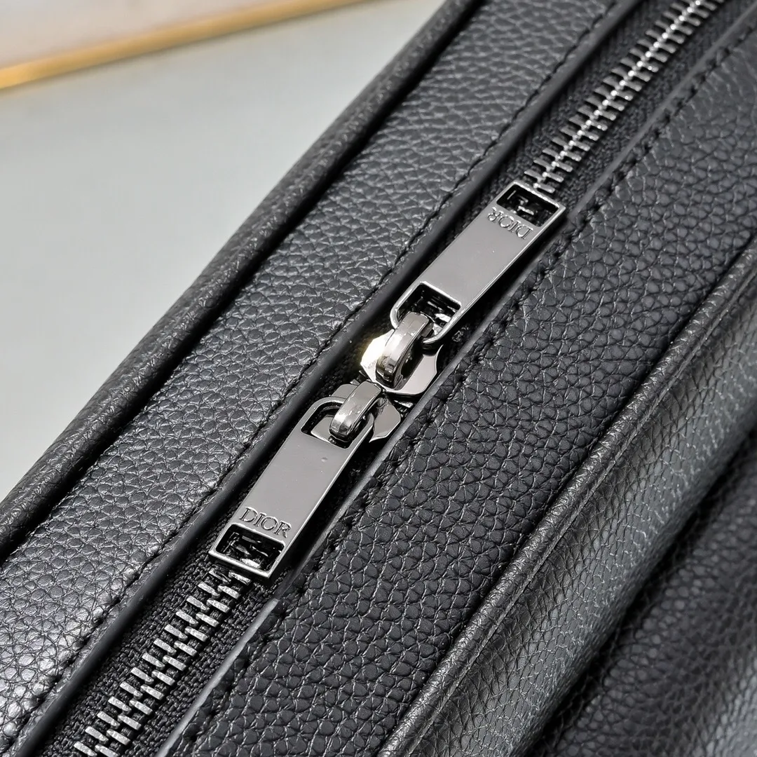All categories 💚 Top version men’s bags 💚 DIOR 2025 official website new DIOR crossbody bag