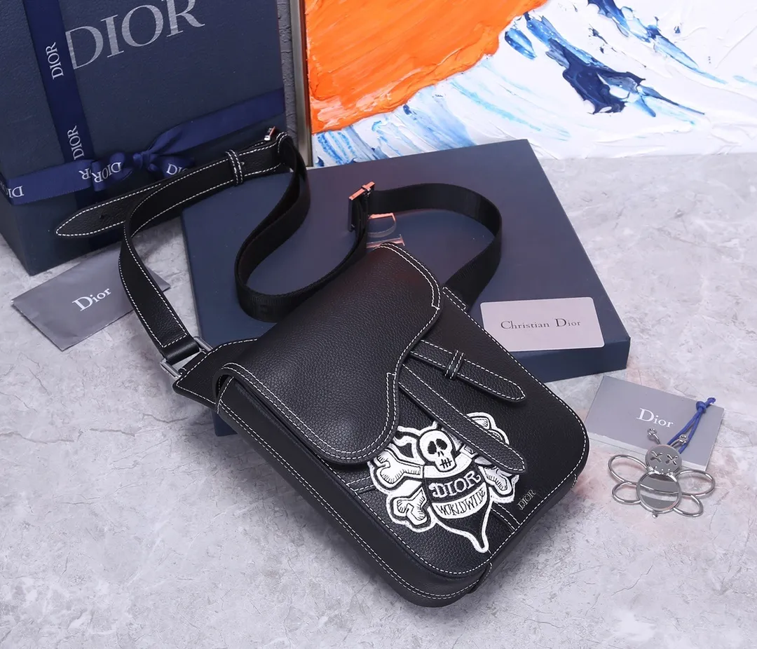 All categories 💚 Top version men’s bags 💚 DIOR 2025 official website new DIOR crossbody bag