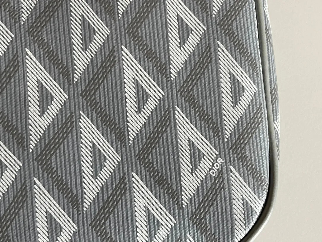 All categories 💚 Top version men’s bags 💚 DIOR 2025 official website new DIOR crossbody bag