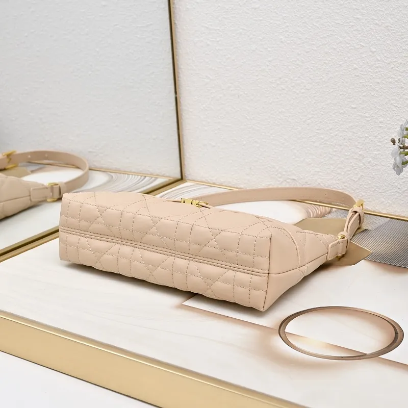 All Categories Official Website "Brand Women's Bags" Women's Bags 💙 DIOR 2026 New DiorMiss Caro Mini One-Shoulder Dumpling Bag