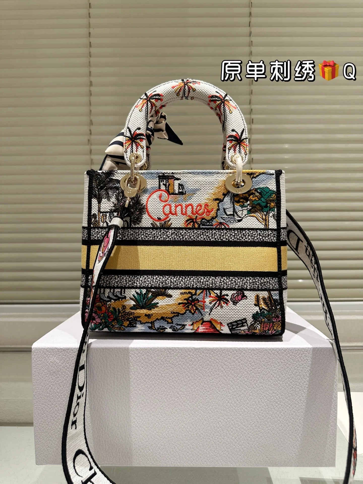 All Categories Official Website "Brand Women's Bags" Women's Bags 💙 DIOR 2025 New DIOR Crossbody Bag