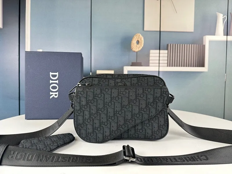 All Categories Official Website "Brand Women's Bags" Women's Bags 💙 DIOR 2025 New DIOR Crossbody Bag