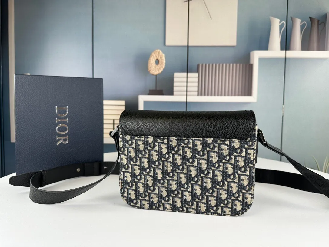 All Categories Official Website "Brand Women's Bags" Women's Bags 💙 DIOR 2025 New DIOR Crossbody Bag