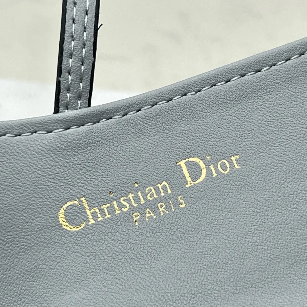All Categories Official Website "Brand Women's Bags" Women's Bags 💙 DIOR 2026 New DIOR Crossbody Bag