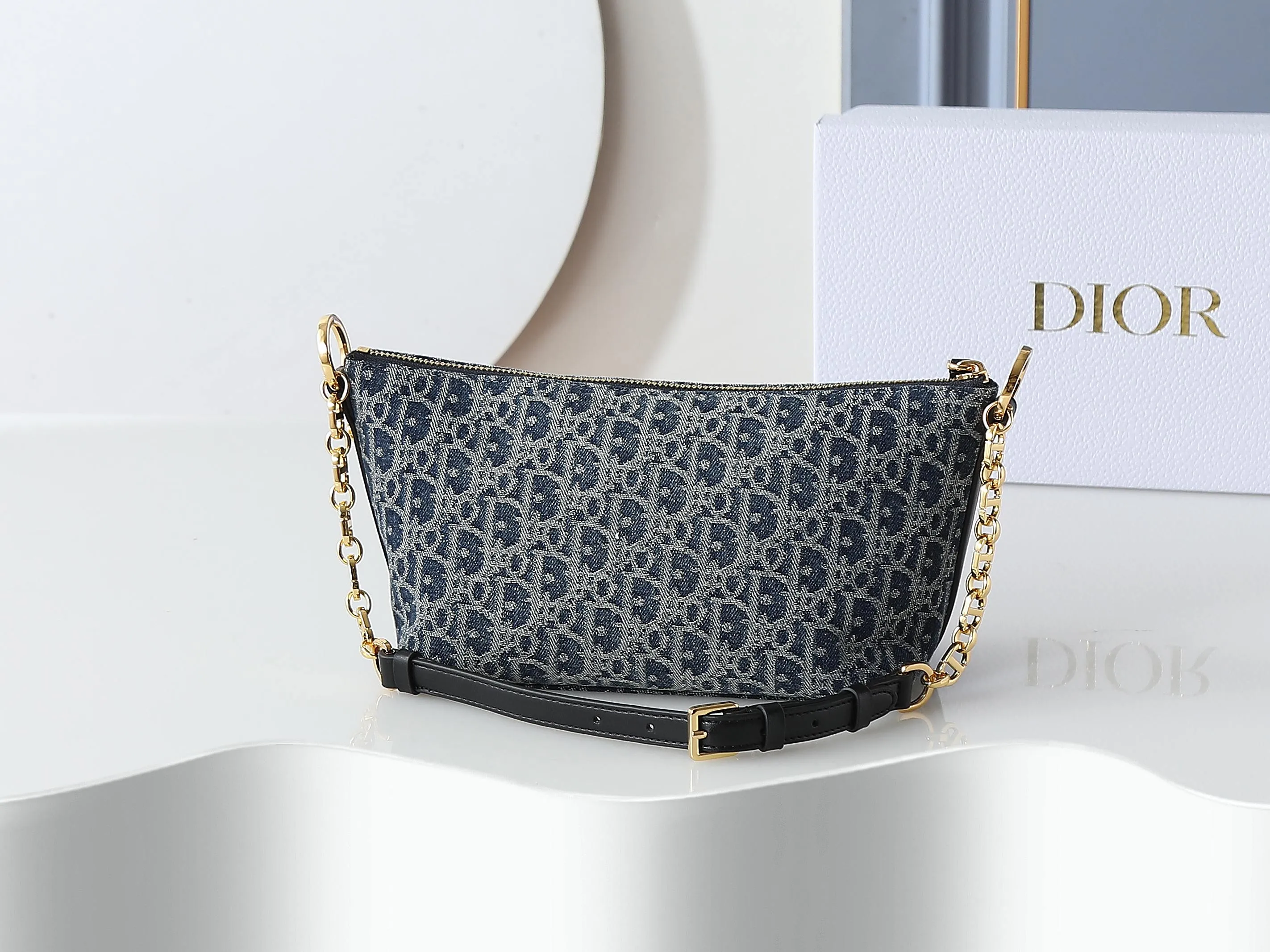 All Categories Official Website "Brand Women's Bags" Women's Bags 💙 DIOR 2026 New DIOR Crossbody Bag