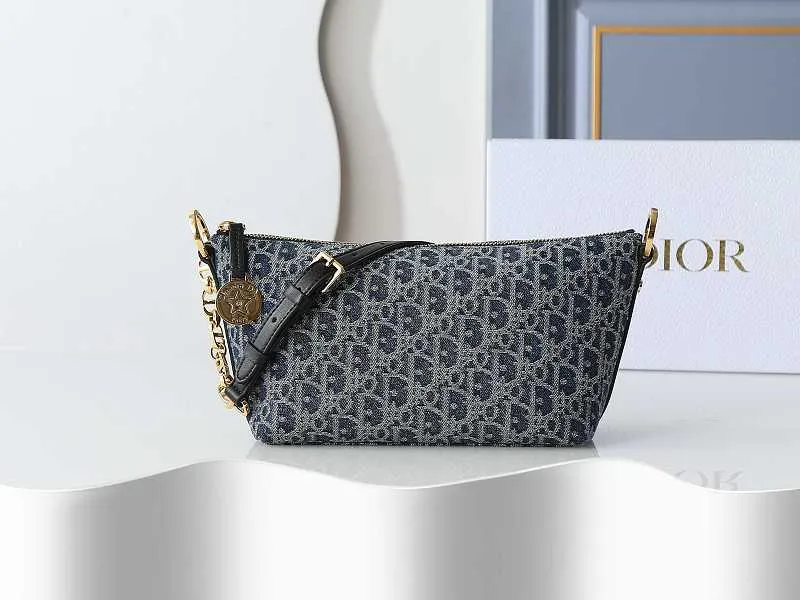 All Categories Official Website "Brand Women's Bags" Women's Bags 💙 DIOR 2026 New DIOR Crossbody Bag