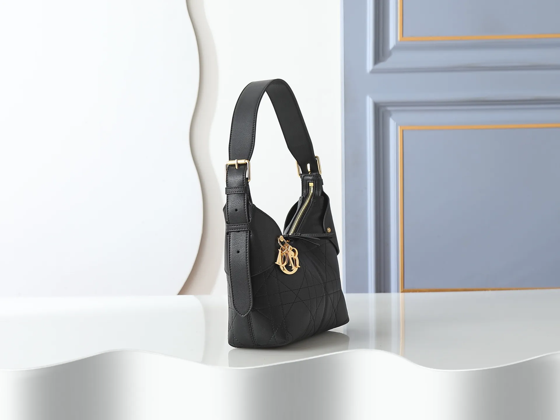 All Categories Official Website "Brand Women's Bags" Women's Bags 💙 DIOR 2026 New DIOR Armpit Crossbody Bag