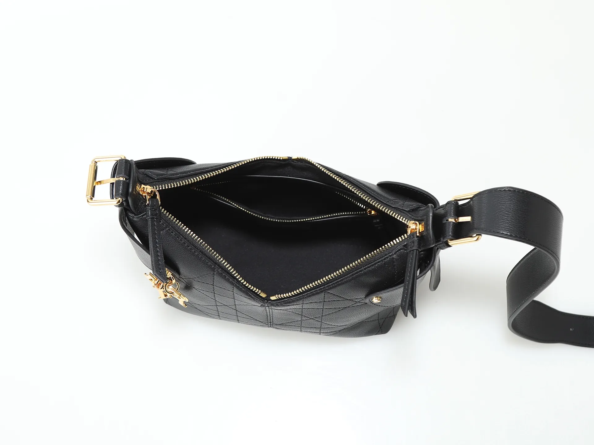 All Categories Official Website "Brand Women's Bags" Women's Bags 💙 DIOR 2026 New DIOR Armpit Crossbody Bag