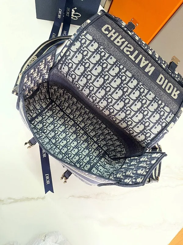 All Categories Official Website "Brand Women's Bags" Women's Bags 💙 DIOR 2025 New DIOR Crossbody Bag