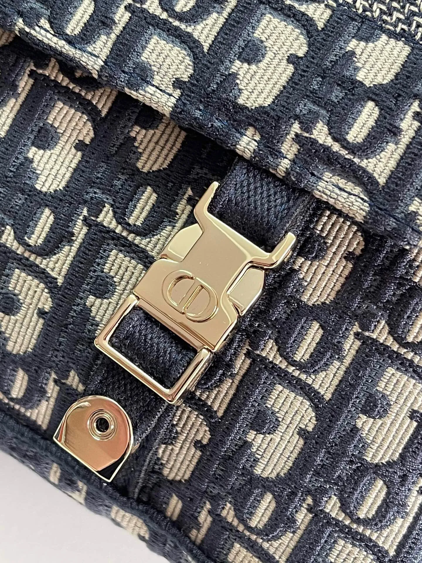 All Categories Official Website "Brand Women's Bags" Women's Bags 💙 DIOR 2025 New DIOR Crossbody Bag