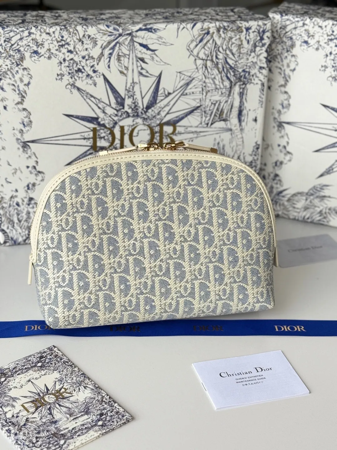 All Categories Official Website "Brand Women's Bags" Women's Bags 💙 DIOR 2025 New Dior Cosmetic Bag