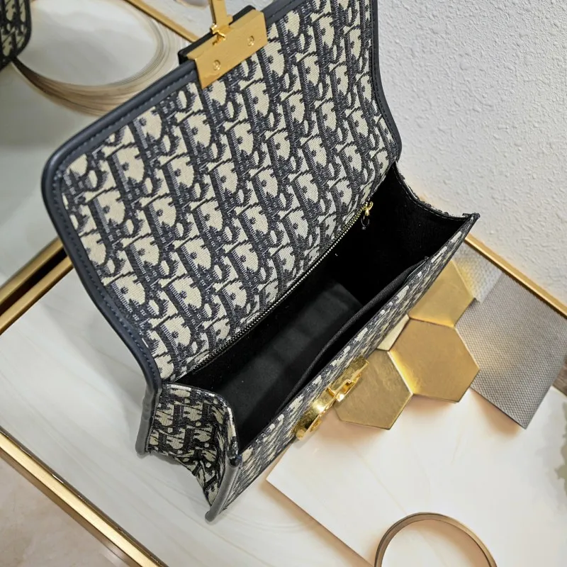 All Categories Official Website "Brand Women's Bags" Women's Bags 💙 DIOR 2025 New DIOR Crossbody Bag