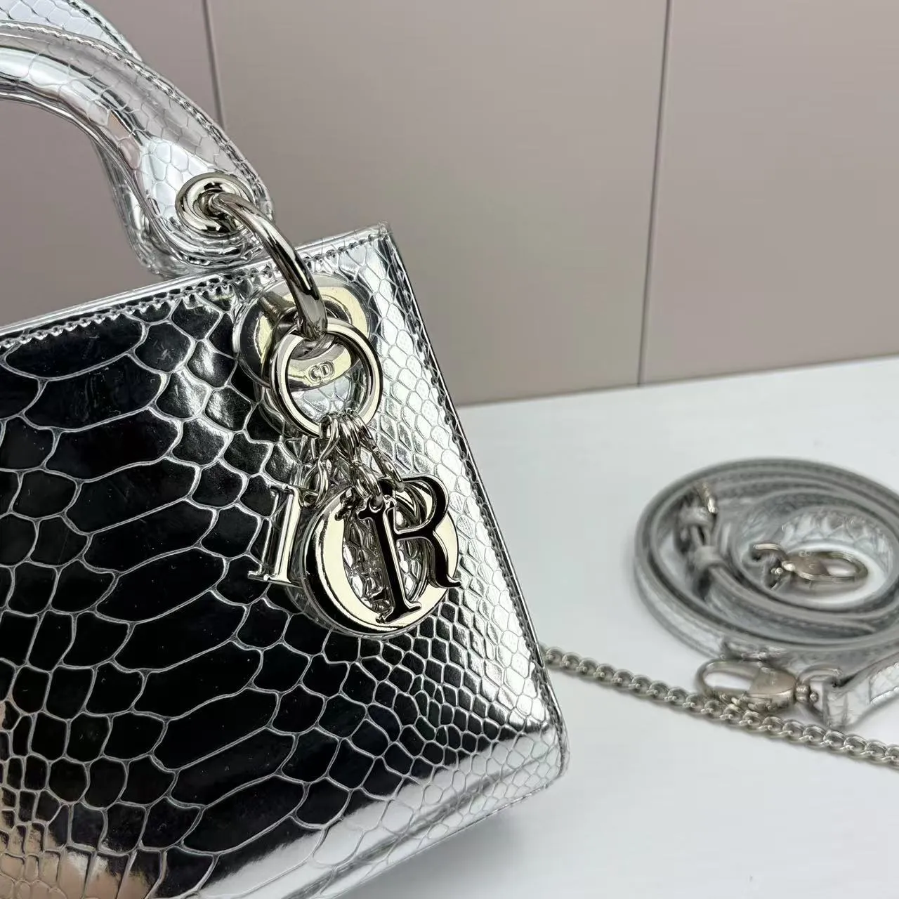 All Categories Official Website "Brand Women's Bags" Women's Bags 💙 DIOR 2026 New DIOR Crossbody Bag