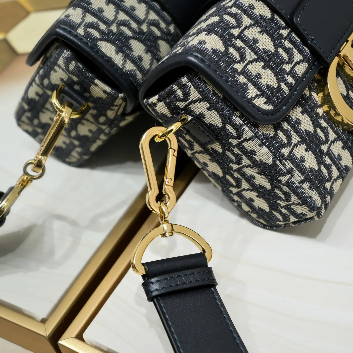 All Categories Official Website "Brand Women's Bags" Women's Bags 💙 DIOR 2025 New DIOR Crossbody Bag