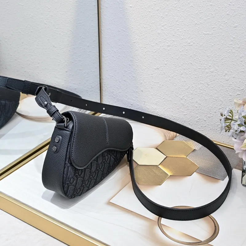 All Categories Official Website "Brand Women's Bags" Women's Bags 💙 DIOR 2025 New DIOR Crossbody Bag