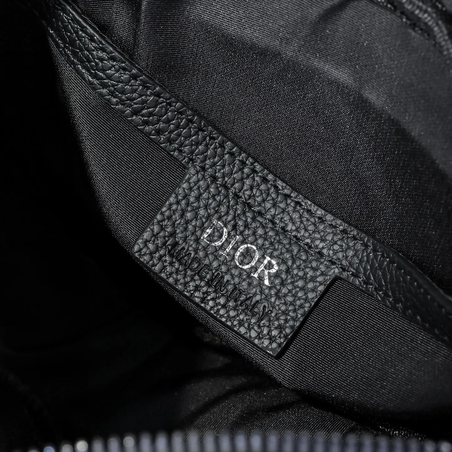 All Categories Official Website "Brand Women's Bags" Women's Bags 💙 DIOR 2025 New DIOR Crossbody Bag