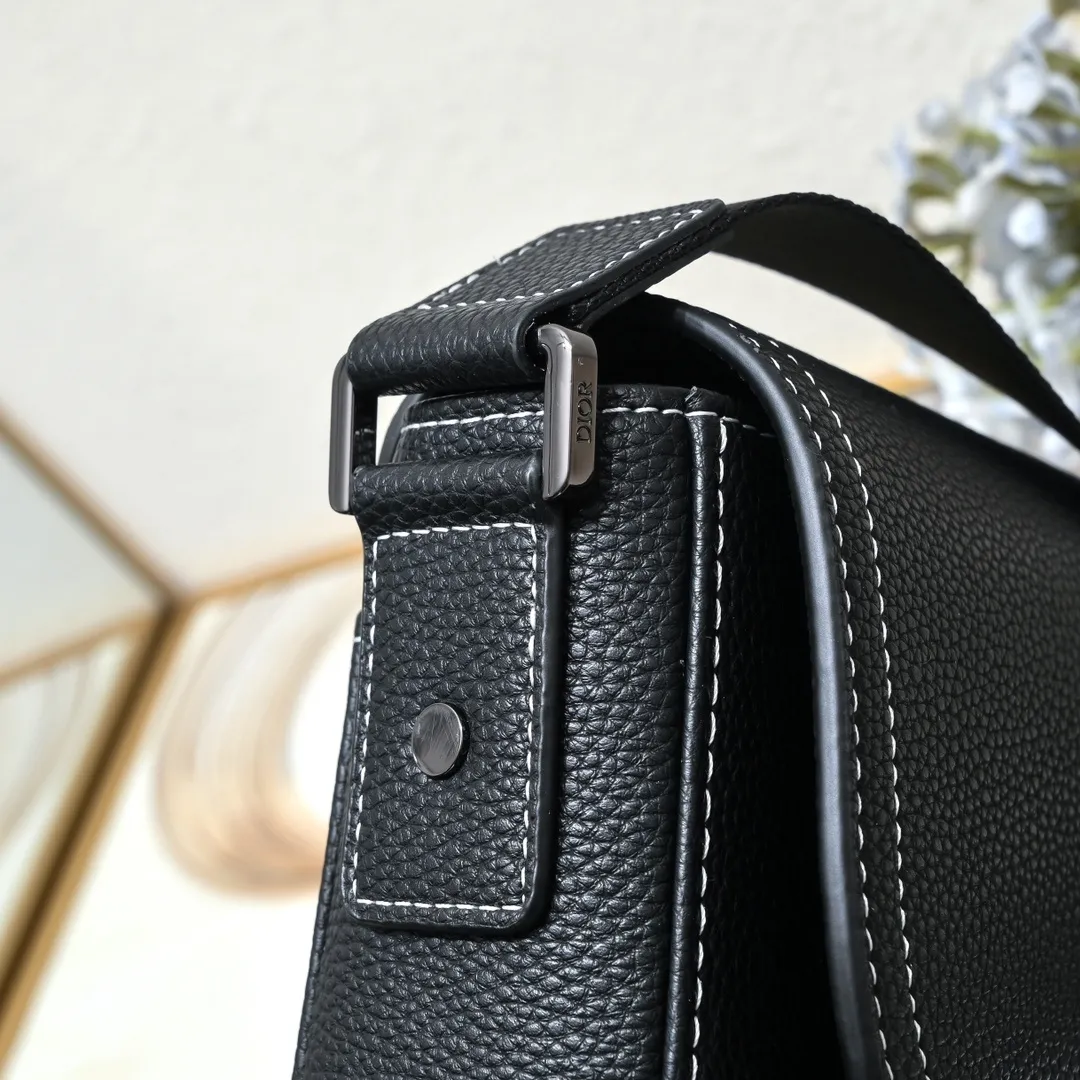 All Categories Official Website "Brand Women's Bags" Women's Bags 💙 DIOR 2025 New DIOR Crossbody Bag