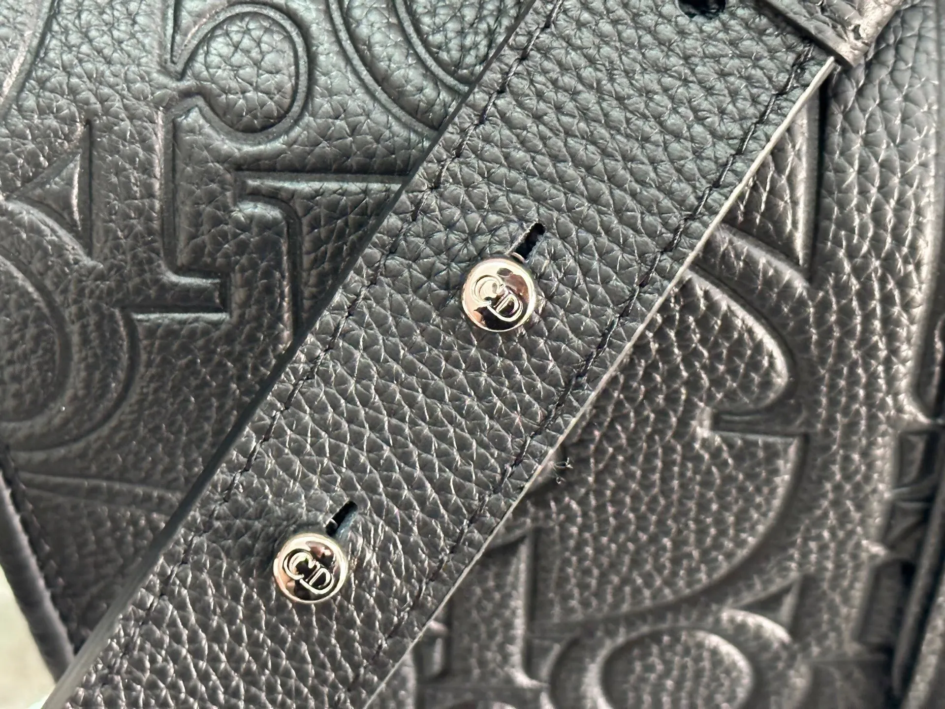 All Categories Official Website "Brand Women's Bags" Women's Bags 💙 DIOR 2025 New DIOR Crossbody Bag