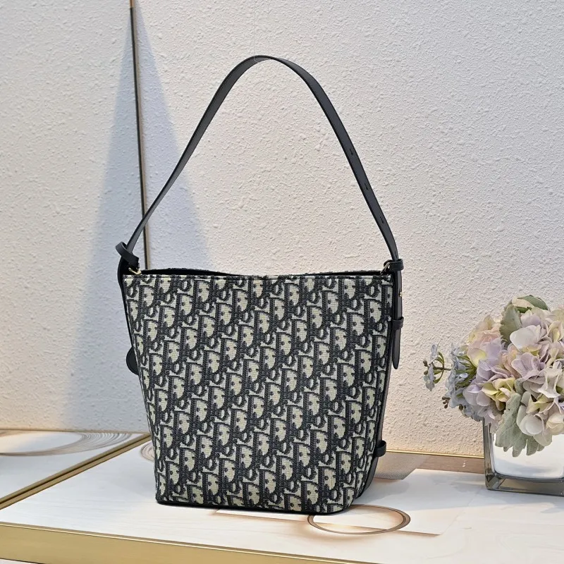 All Categories Official Website "Brand Women's Bags" Women's Bags 💙 DIOR 2025 New DIOR Crossbody Bag