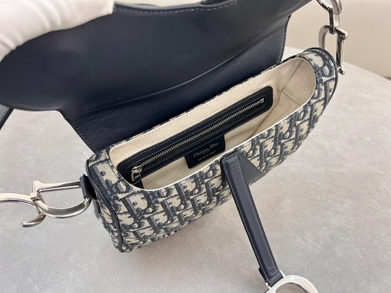 All Categories Official Website "Brand Women's Bags" Women's Bags 💙 DIOR 2026 New DIOR Crossbody Bag