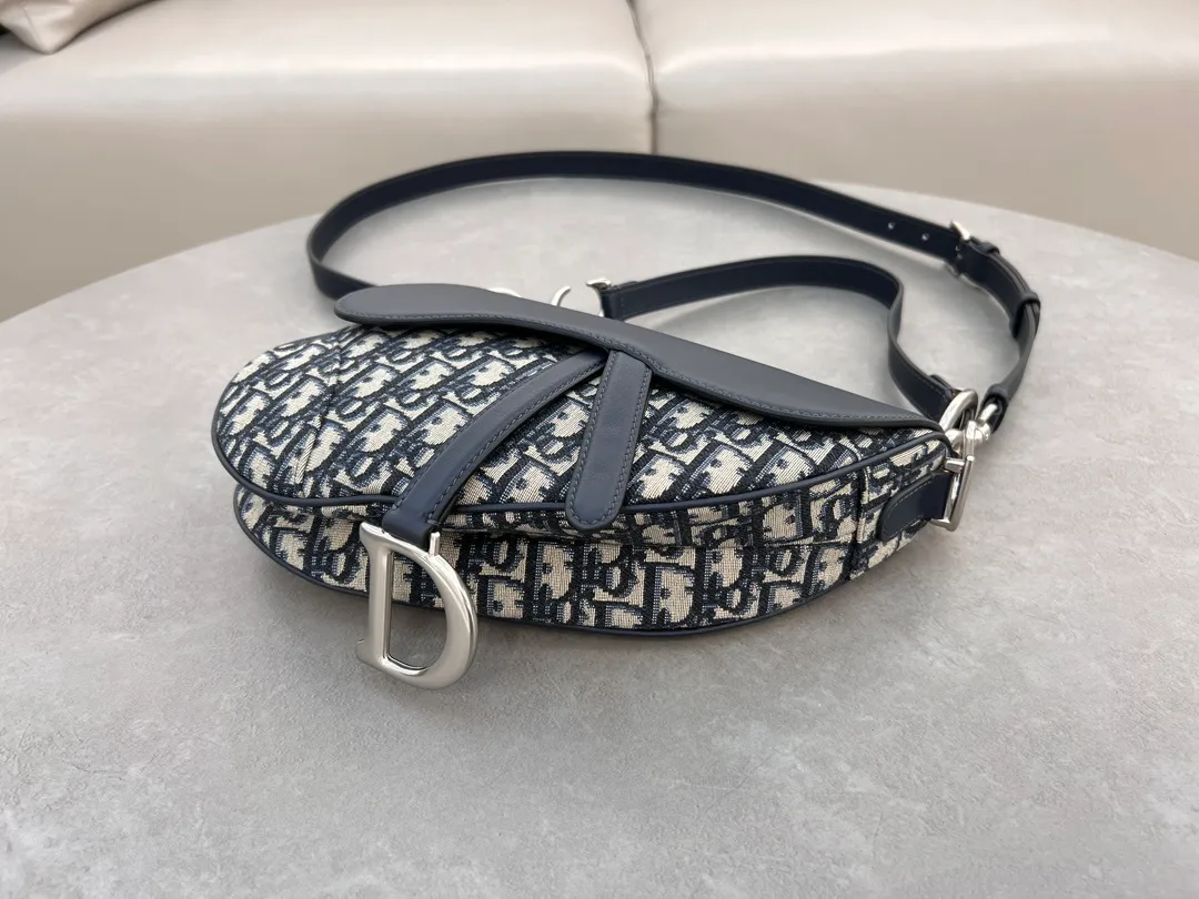 All Categories Official Website "Brand Women's Bags" Women's Bags 💙 DIOR 2026 New DIOR Crossbody Bag