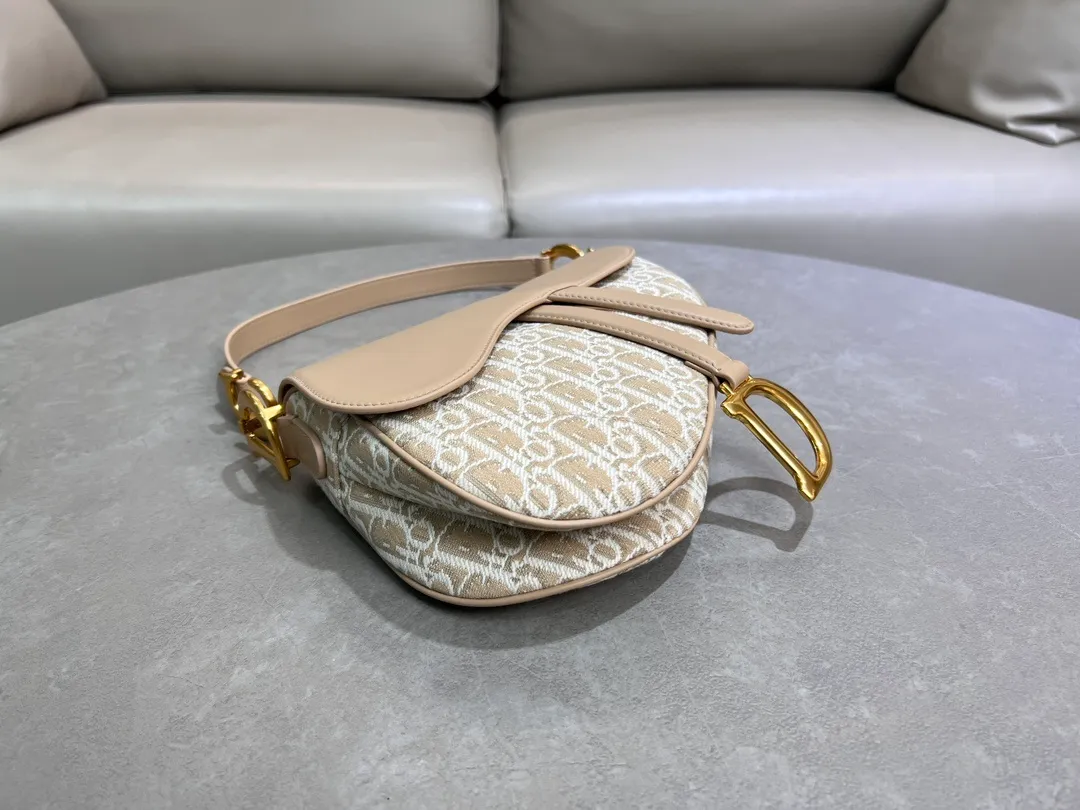 All Categories Official Website "Brand Women's Bags" Women's Bags 💙 DIOR 2026 New DIOR Crossbody Bag