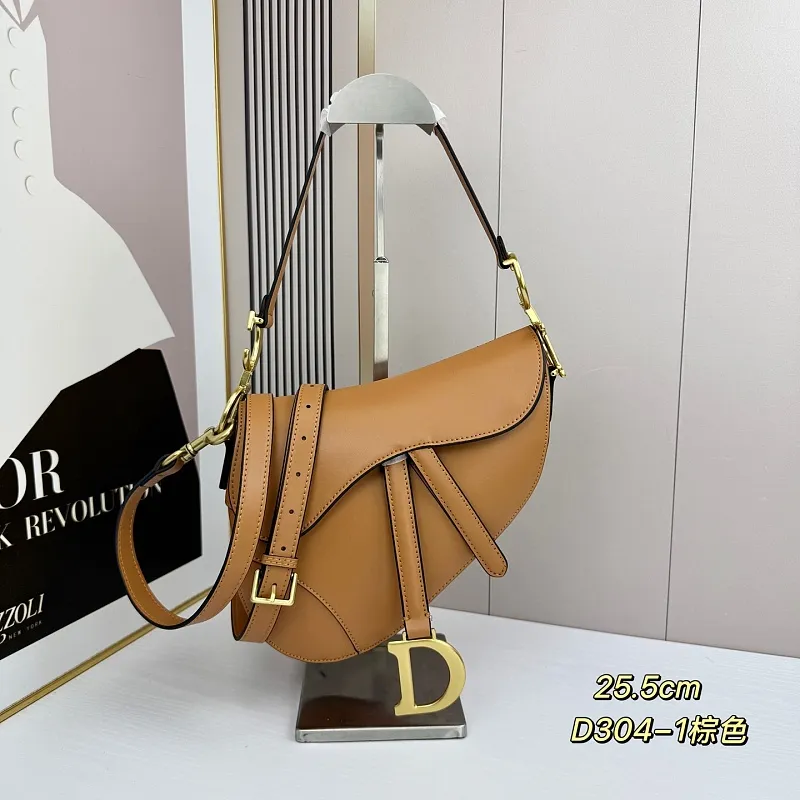 All categories Official website "Brand Women's Bags" Women's Bags 💙 DIOR DIOR 2026 new crossbody shoulder bag