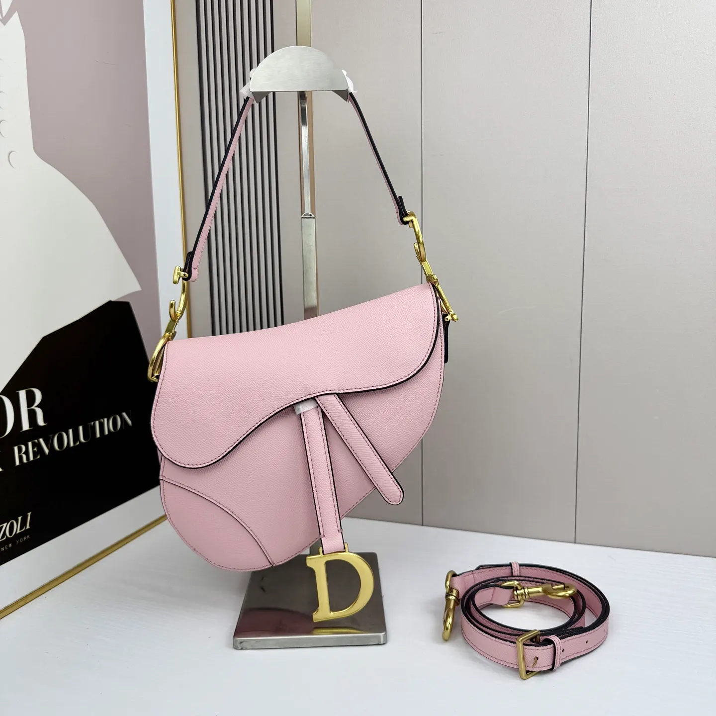 All categories Official website "Brand Women's Bags" Women's Bags 💙 DIOR DIOR 2026 new crossbody shoulder bag