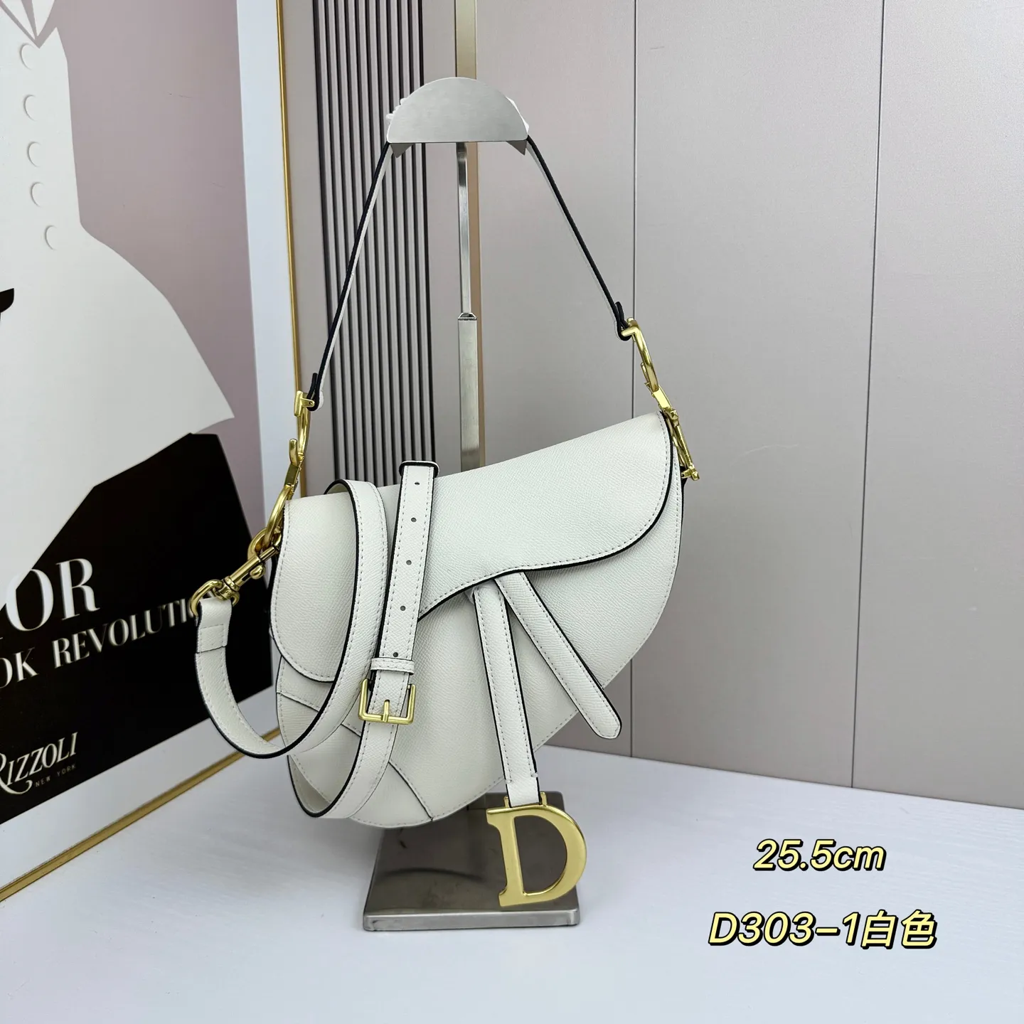 All categories Official website "Brand Women's Bags" Women's Bags 💙 DIOR DIOR 2026 new crossbody shoulder bag