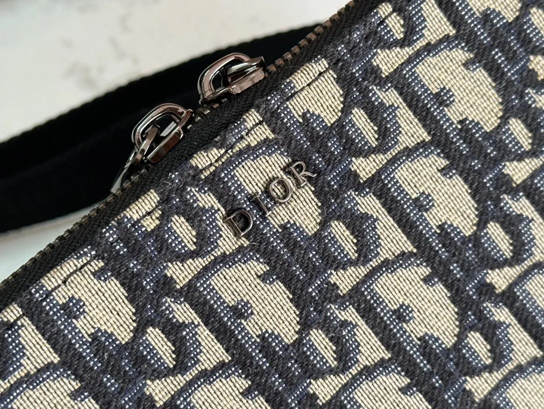All Categories Official Website "Brand Women's Bags" Women's Bags 💙 DIOR 2025 New DIOR Crossbody Bag
