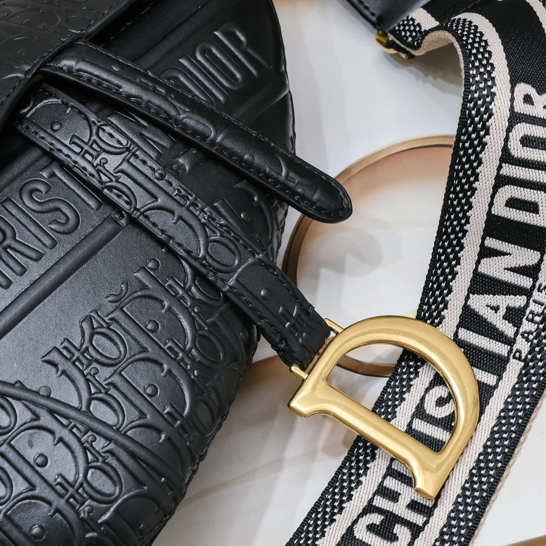 All Categories Official Website "Brand Women's Bags" Women's Bags 💙 DIOR 2025 New DIOR Crossbody Bag